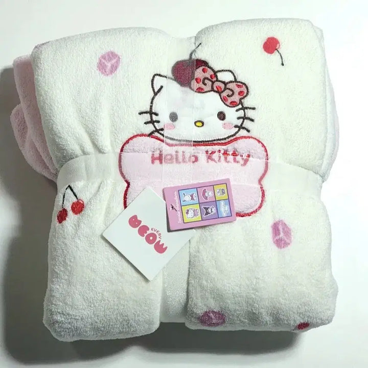 [SOLD OUT] 헬로키티 목욕 가운 샤워 가운 원피스 브라운 화이트
