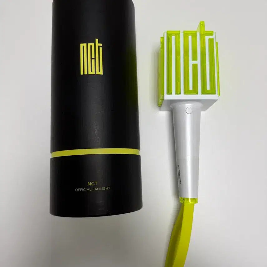 [BUNJANG] NCT Official Light Stick / NCT 믐뭔봄 (Official Fanlight)