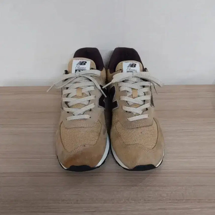 [BUNJANG] New Balance 574 Mustard Brown Sneakers / 남성 뉴발란스 574 머스터드 브라운 운동화 (275)