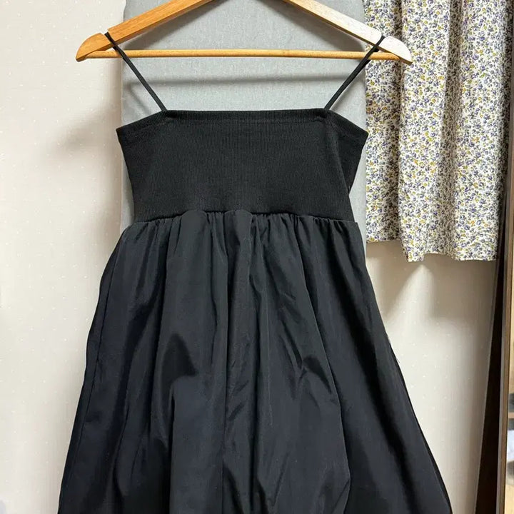 [BUNJANG] Pumpkin Dress / 블랙 끈나시 호박원피스 벌룬원피스 펌킨원피스