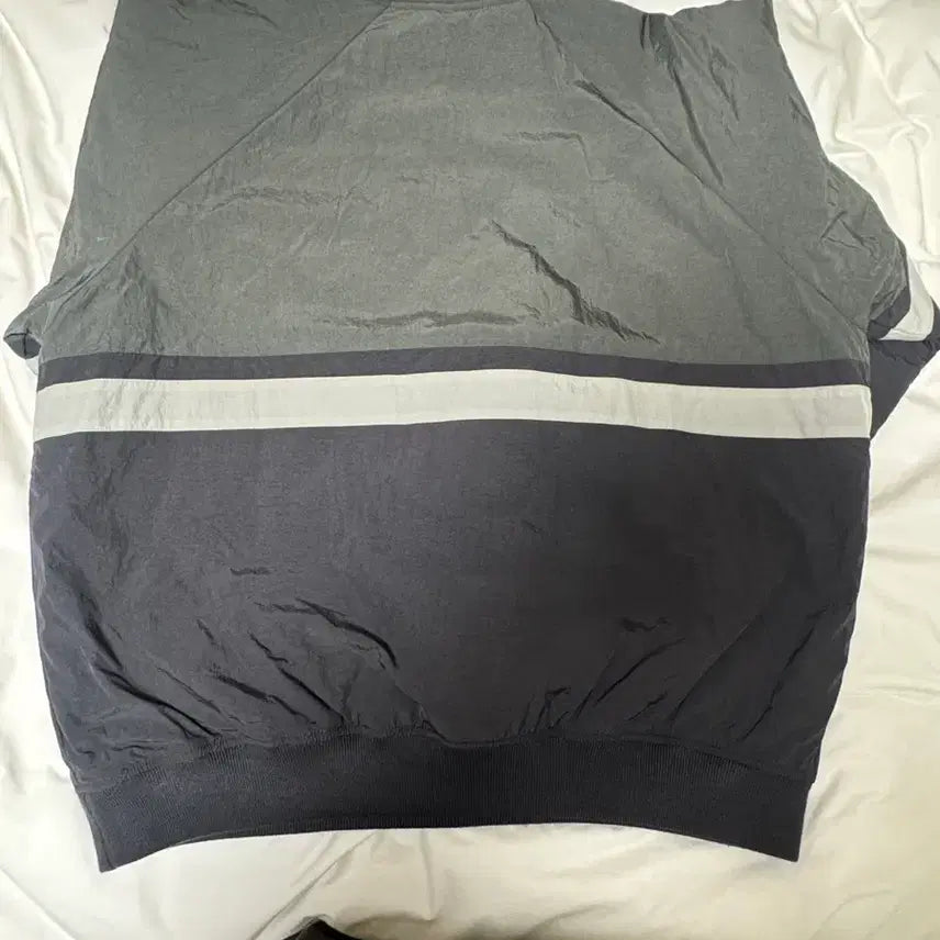 [BUNJANG] Palace Breakout Half Zip Bomber Black Silver - 24FW / 팔라스 브레이크아웃 하프 집 봄버 블랙 실버 - 24FW