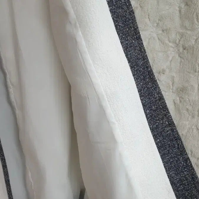 [BUNJANG] It MICHAA Jacket / 잇미샤 자켓 예뻐요^^