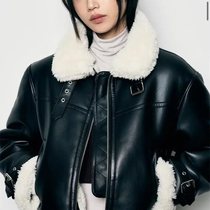 [BUNJANG] Leatherly Oblique Leather Mouton Jacket Black / 레더리 오블리크 레더 무스탕 자켓 블랙
