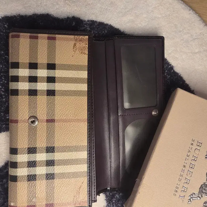 [BUNJANG] Burberry Check Long Wallet Full Set / 정품) 버버리 체크 장지갑 풀세트
