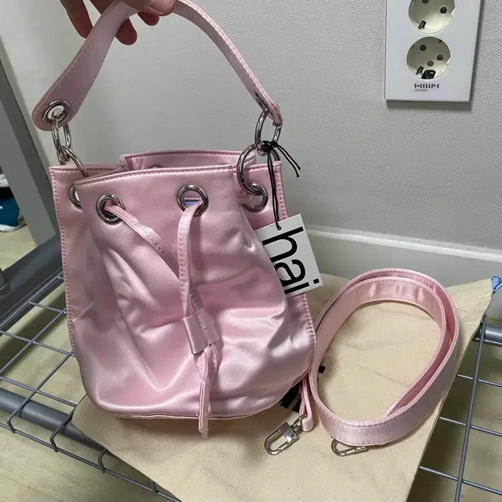 [BUNJANG] HAI Allegra Silk Drawstring Bag / (새상품)HAI 하이 실크 알레그라백 복조리백