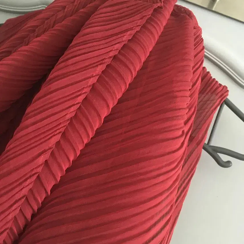 [BUNJANG] Pleats Please Neck Warmer Shawl / 플리츠플리즈 넥워머숄