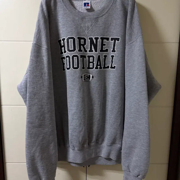 [BUNJANG] Russell Athletic 90s Sweatshirt / 90s 러셀 애슬레틱 스웻셔츠
