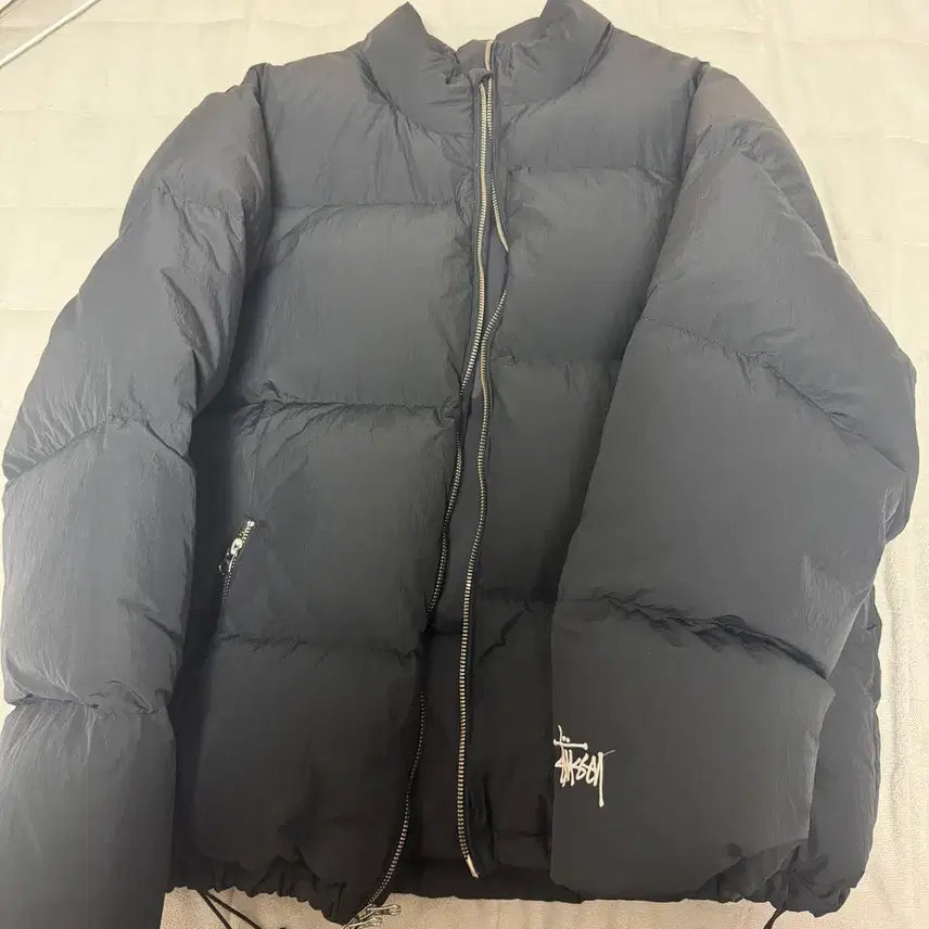 [BUNJANG] Stussy Nylon Down Padded Jacket Black / 스투시 다운 패딩 블랙 나일론