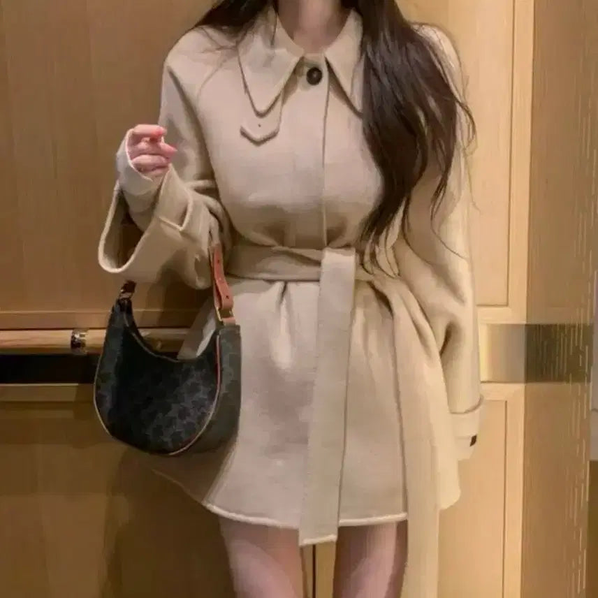 [BUNJANG] Hiniqu Eclair Wool 70% Handmade Short Beige Coat / 히니크 자체제작 에끌레르 울 70% 핸드메이드 코트 숏-베이지