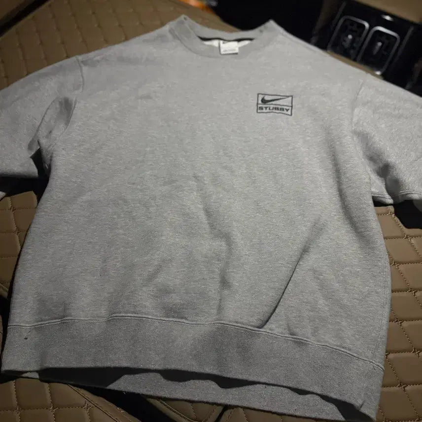 [BUNJANG] Nike x Stussy Gray Crewneck Sweatshirt / [S 100-105] 나이키 스투시 콜라보 맨투맨