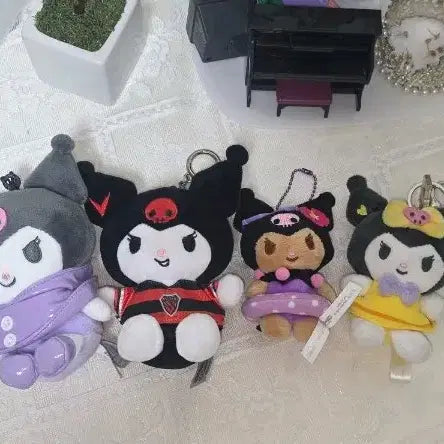 [BUNJANG] Sanrio Kuromi Plush Keyring Bundle Set / 산리오 쿠로미 인형 키링 세트 판매합니다.