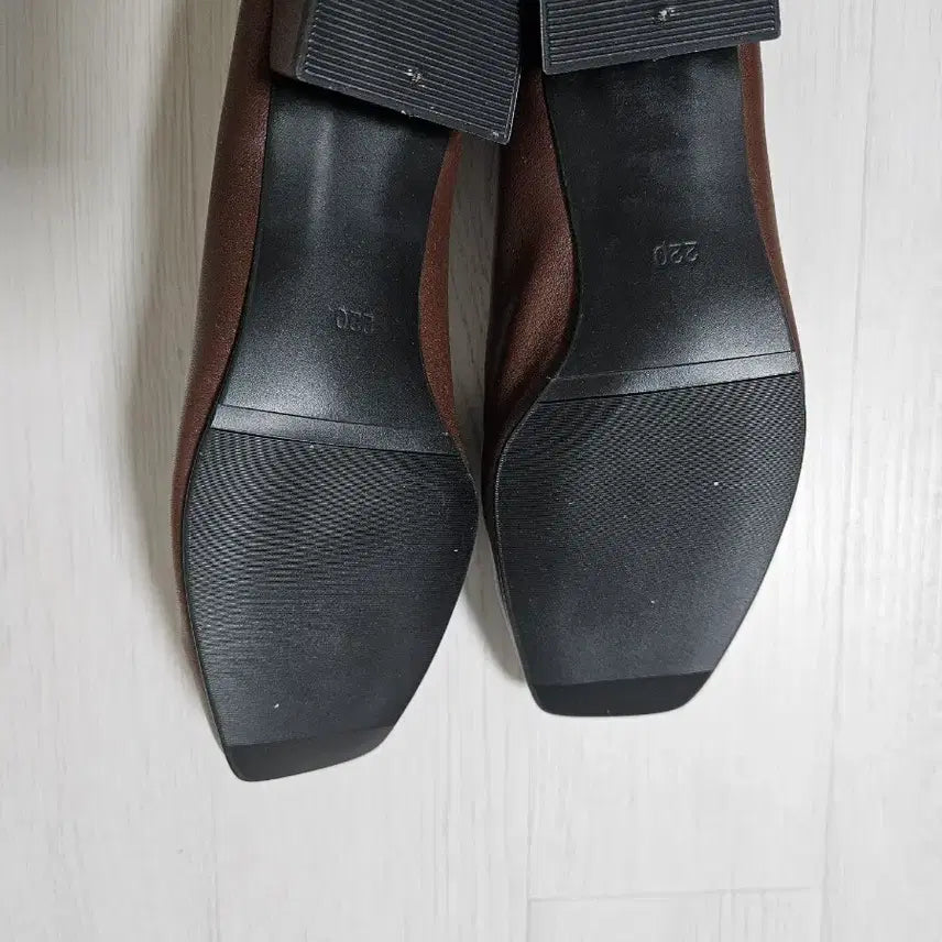 [BUNJANG] Youngbridge Dark Brown Leather Loafers / (새상품) 수제화 로퍼 220사이즈