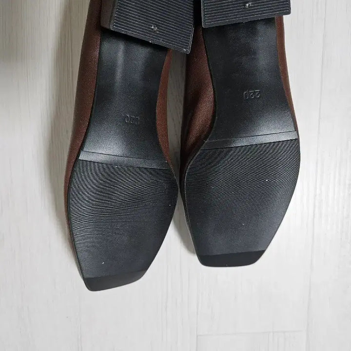 [BUNJANG] Youngbridge Dark Brown Leather Loafers / (새상품) 수제화 로퍼 220사이즈
