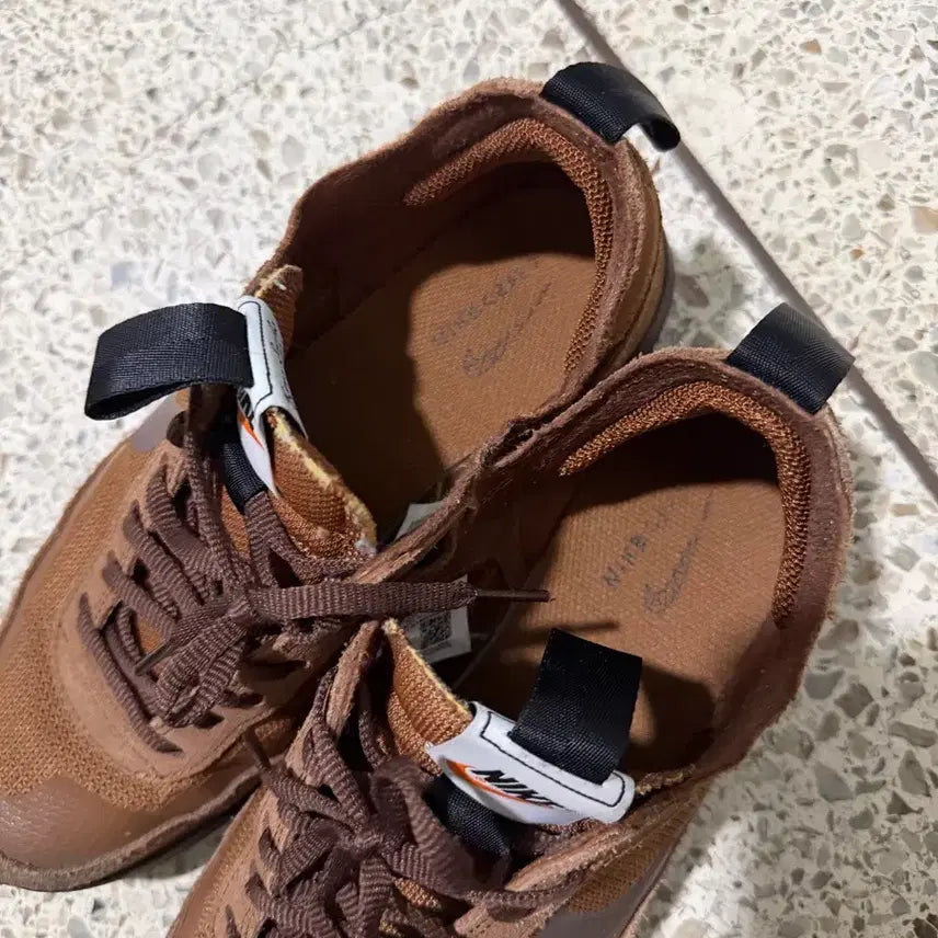[BUNJANG] Nike Tom Sachs General Idea Sneakers / 나이키 톰삭스 제너럴아이디어 스니커즈