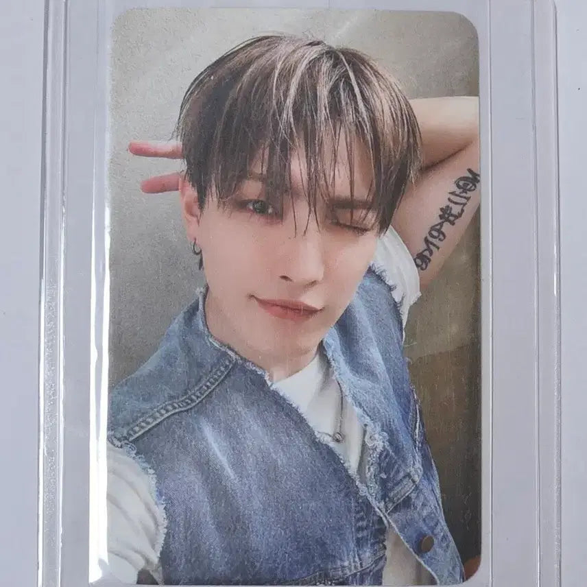 에이티즈 홍중 레몬드랍 사운드웨이브 브이 포카 사웨 포토카드 ateez