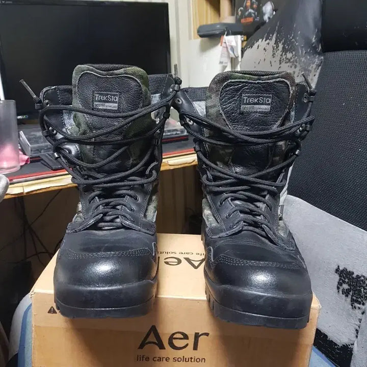 [BUNJANG] Treksta Military Boots 255S / 트렉스타 검정색 밀리터리 전투화 군화 255S 판매