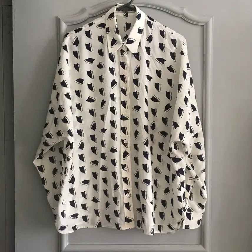 [SOLD OUT] 럭키슈에뜨 블라우스 프리사이즈