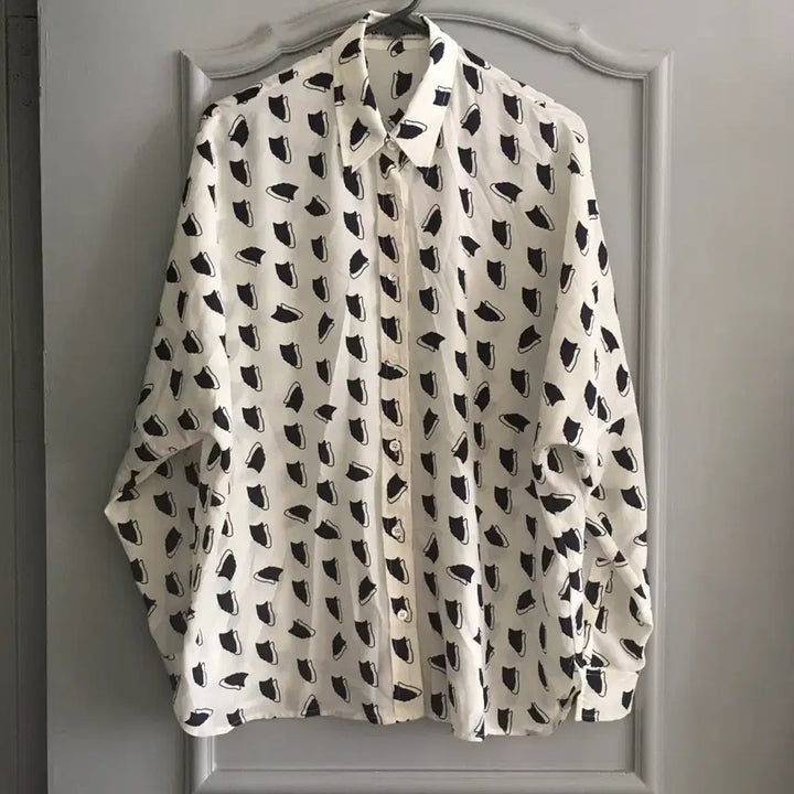 [SOLD OUT] 럭키슈에뜨 블라우스 프리사이즈