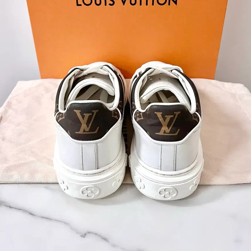 [BUNJANG] Louis Vuitton Monogram Time Out Sneakers / [S급/정품] 루이비통 여성 모노그램 타임아웃 스니커즈 신발