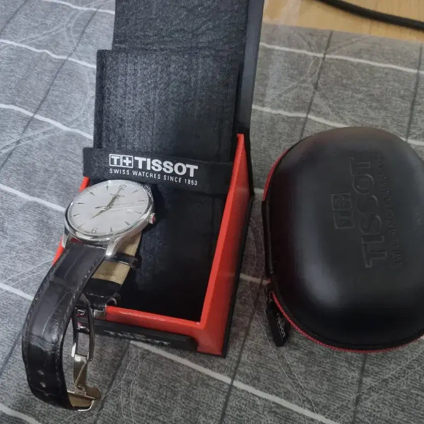 [BUNJANG] Tissot Leather Watch / 티쏘 가죽 시계