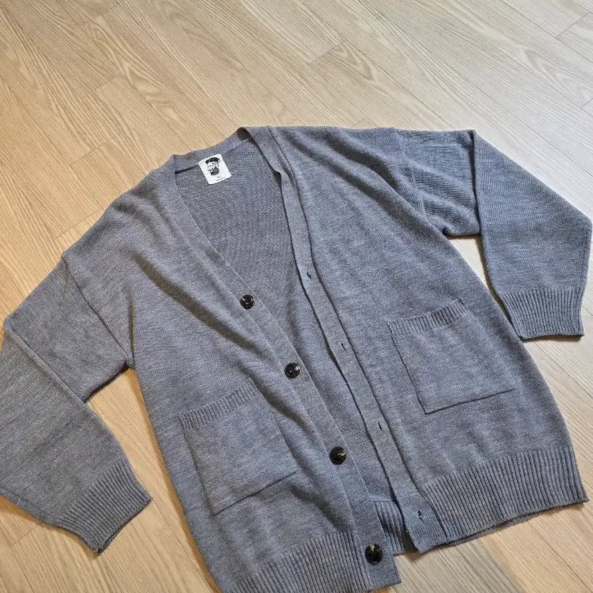 [BUNJANG] Gray V-neck Knit Cardigan XL / 회색 브이넥 니트 가디건 XL