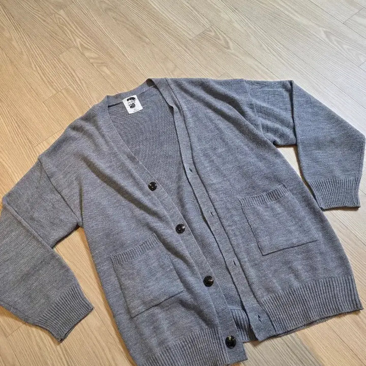 [BUNJANG] Gray V-neck Knit Cardigan XL / 회색 브이넥 니트 가디건 XL