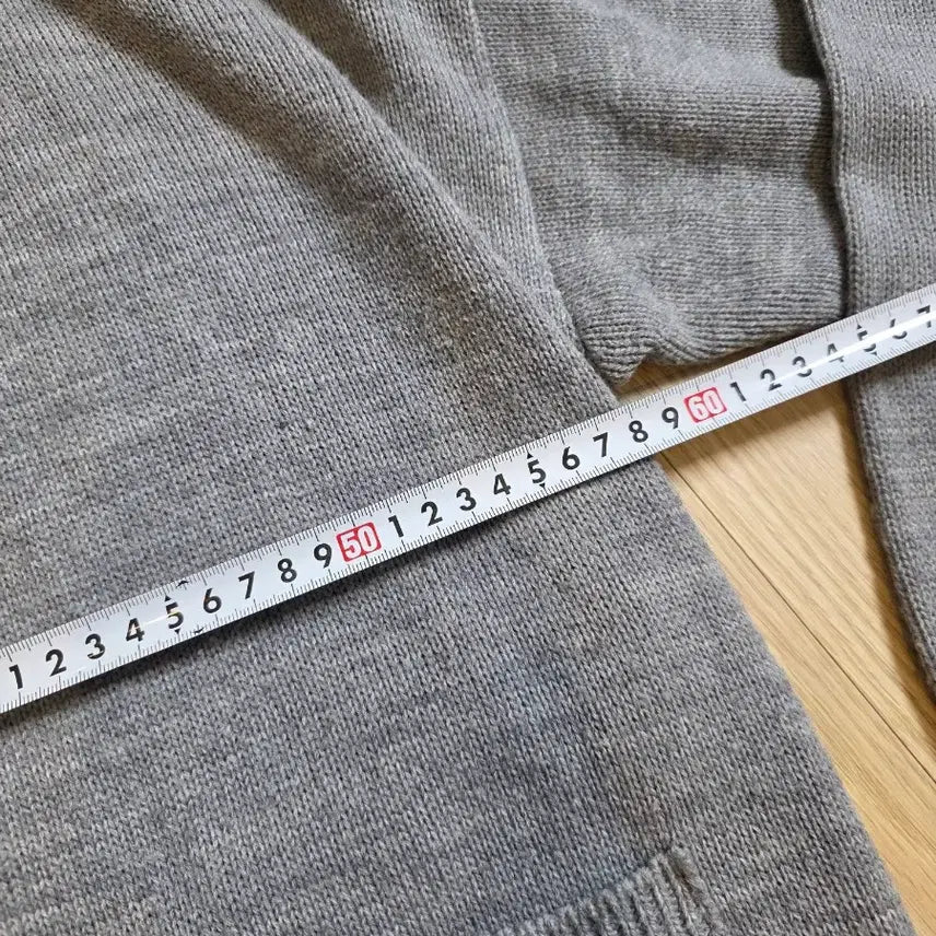[BUNJANG] Gray V-neck Knit Cardigan XL / 회색 브이넥 니트 가디건 XL