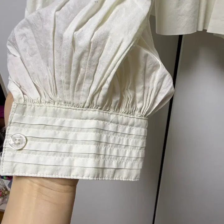 [SOLD OUT] SEA new york 스탠 핀턱  코튼 블라우스(정품)