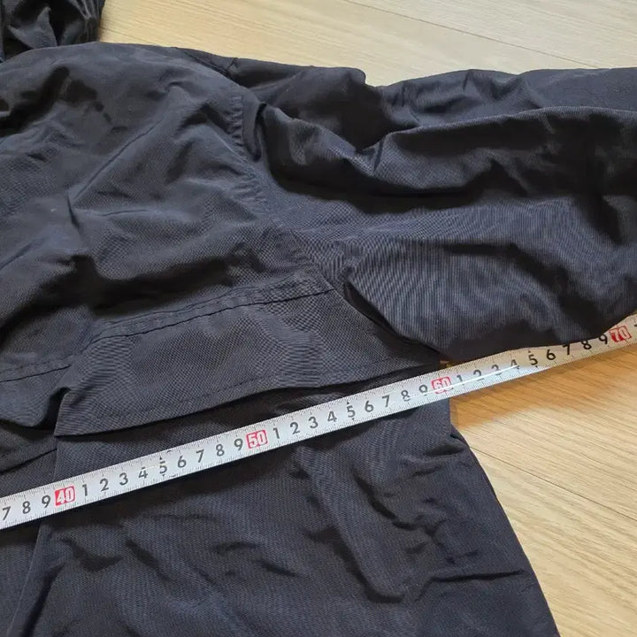 [BUNJANG] Modesty Black Anorak Hooded Windbreaker Jacket / 모데스티 블랙 아노락 후드 바람막이