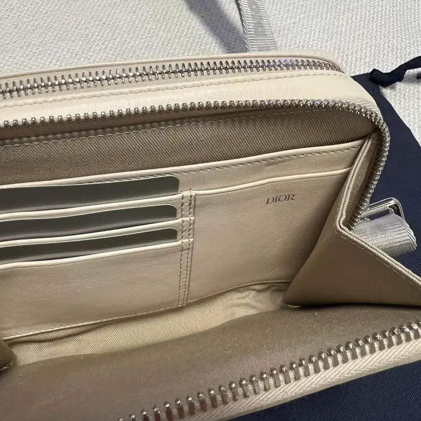 [BUNJANG] Dior CD Diamond Messenger Bag Shoulder Bag / 디올 CD 다이아몬드 메신저백 숄더백