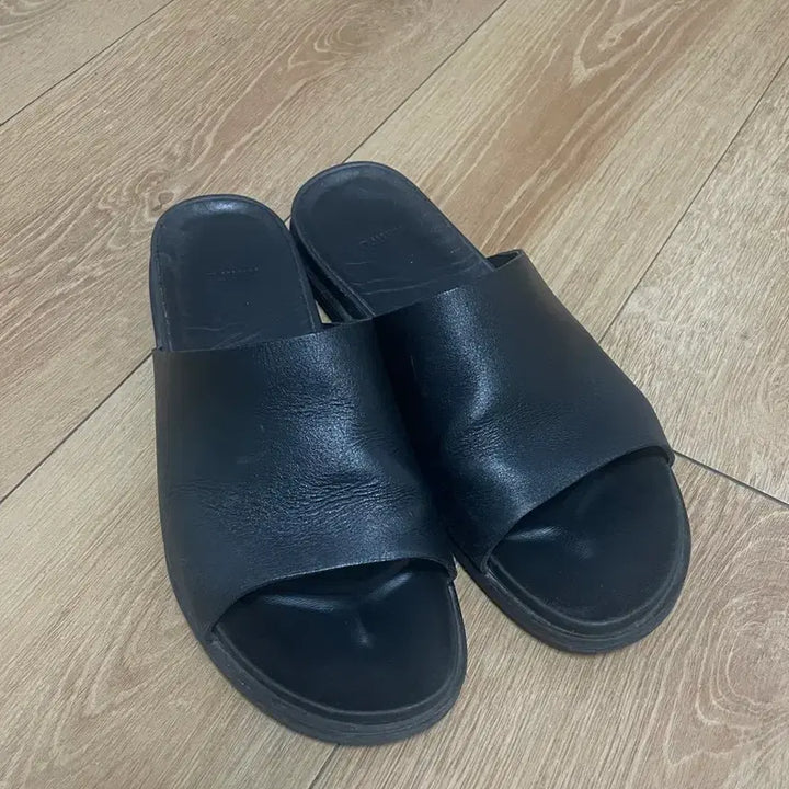 [BUNJANG] Memorable Leather Slippers 270 / 메모러블 가죽 슬리퍼 270