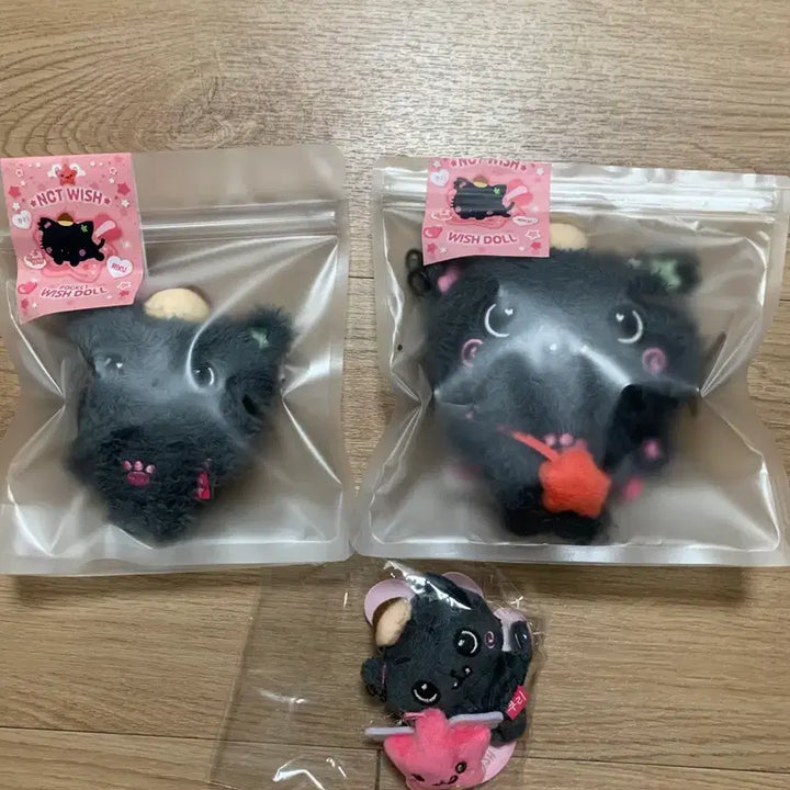 [BUNJANG] NCT WISH Riku &amp; Ryo Mini Wishdoll &amp; Pocket Wishdoll Bundle Set / 엔시티위시 리쿠 쿠리 위시돌 미니위시돌 포켓위시돌