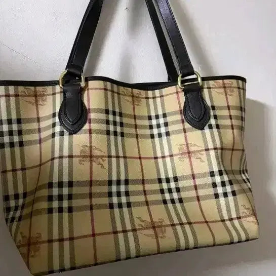 [BUNJANG] Burberry Check Pattern Large Tote Bag / 버버리 체크 패턴 빅백 라지