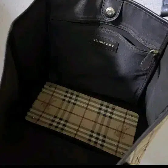 [BUNJANG] Burberry Check Pattern Large Tote Bag / 버버리 체크 패턴 빅백 라지