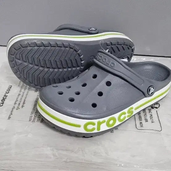 [BUNJANG] Crocs Gray Sandals 250 / 크록스그레이 250