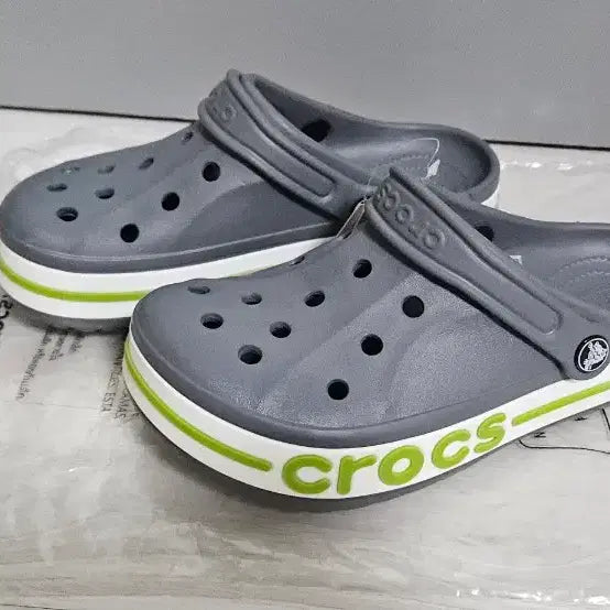 [BUNJANG] Crocs Gray Sandals 250 / 크록스그레이 250