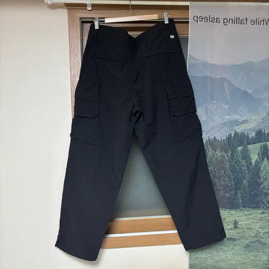 [BUNJANG] CP Company Flat Nylon Cargo Pants Black / [48] CP컴퍼니 플랫 나일론 카고팬츠 블랙