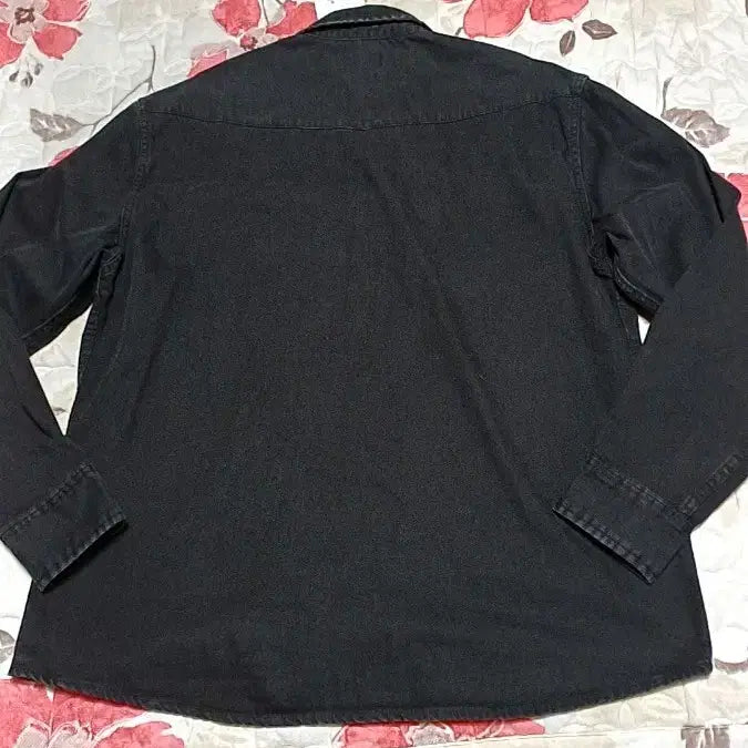 [BUNJANG] Pull&Bear Black Shirt / 풀앤베어 미사용 워싱블랙남방 110 가슴64 기장78