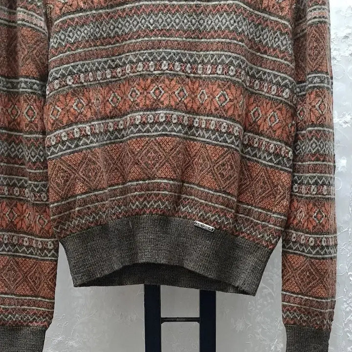 [BUNJANG] GEIGER Knit Sweater / GEIGER  모 니트 90