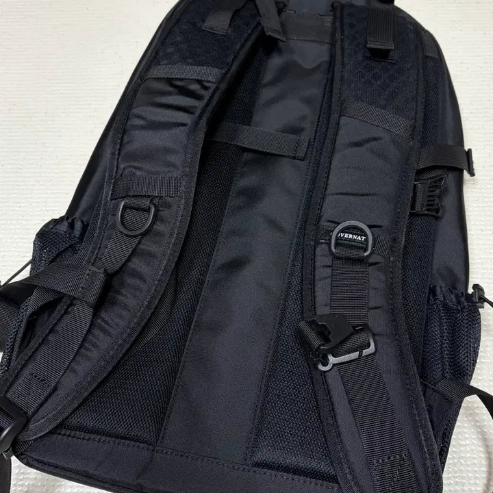 [SOLD OUT] 커버낫 스트링 백팩 블랙