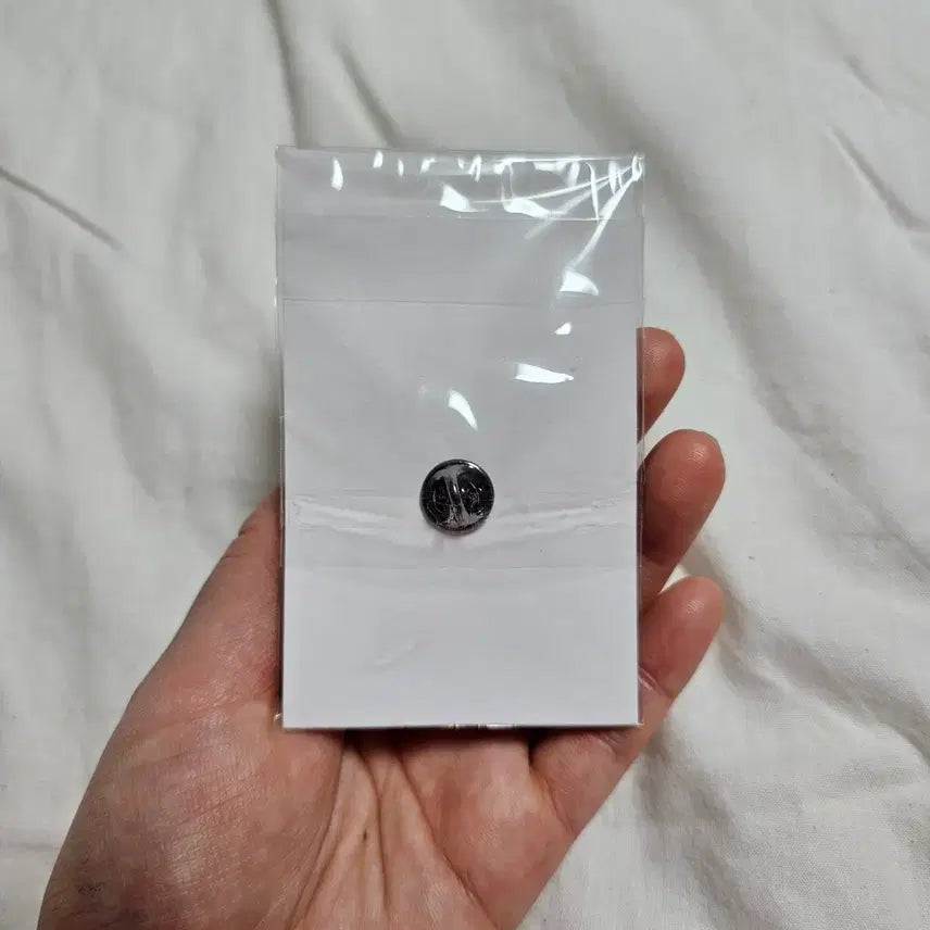 [BUNJANG] The Devil Musical Badge Merchandise / 원가이하)뮤지컬 더데빌 뱃지 MD 굿즈 미사용