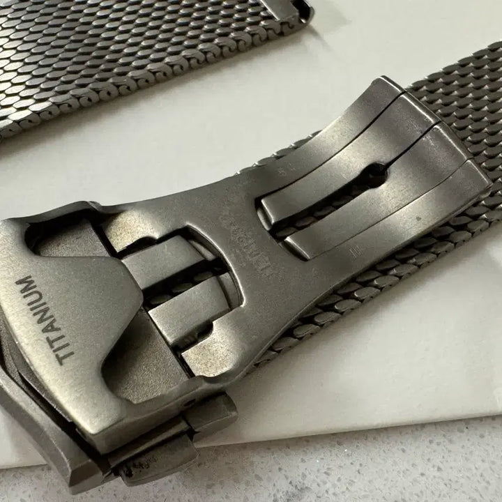 [BUNJANG] Omega Seamaster 007 NTTD Titanium Mesh Strap / 오메가 씨마스터 007 nttd 티타늄 메쉬 스트랩