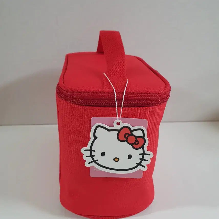 [BUNJANG] Hello Kitty Red Cosmetic Pouch / 산리오 헬로키티 얼굴 화장품 파우치 (레드)