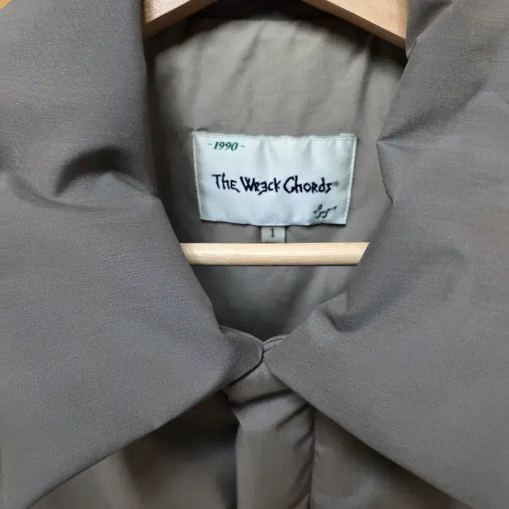 [BUNJANG] The Reracs Downtown Shirts Down (Sand Brown) / 더뤡코즈 DOWNTOWN SHIRTS DOWN (SAND BRW) 판매합
