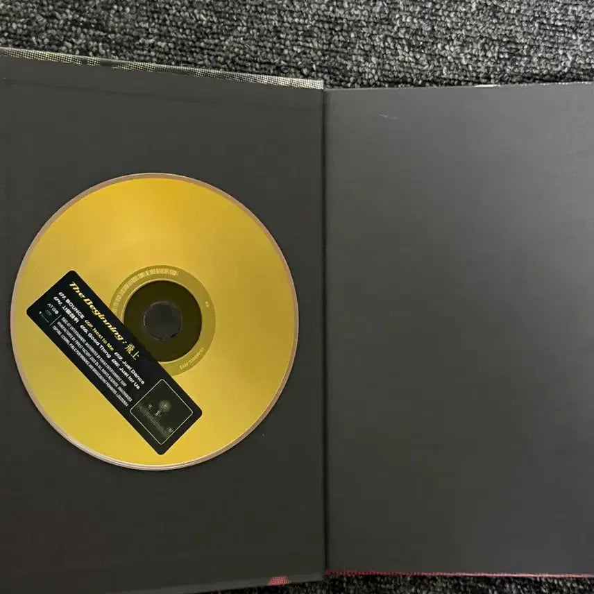 [BUNJANG] ATBO The Beginning Signed Album / ATBO The Beginning 친필 싸인 앨범 판매합니다.