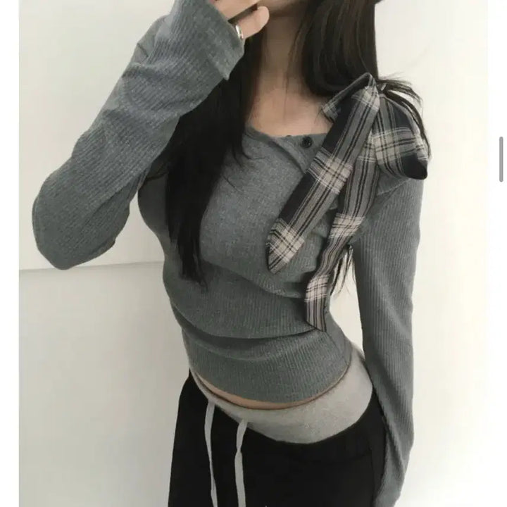 [BUNJANG] Kei Ribber One-Shoulder Top / 리즈리버 체크 리본 원오프숄더