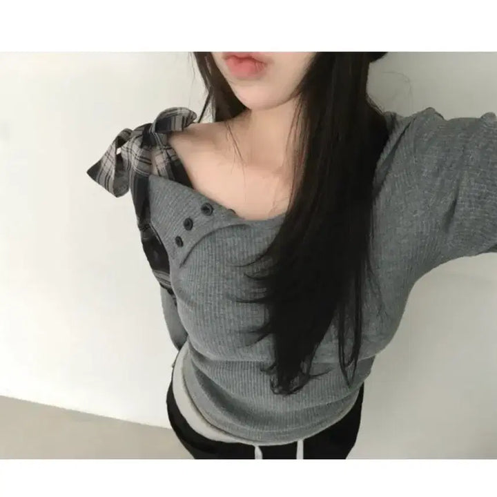 [BUNJANG] Kei Ribber One-Shoulder Top / 리즈리버 체크 리본 원오프숄더