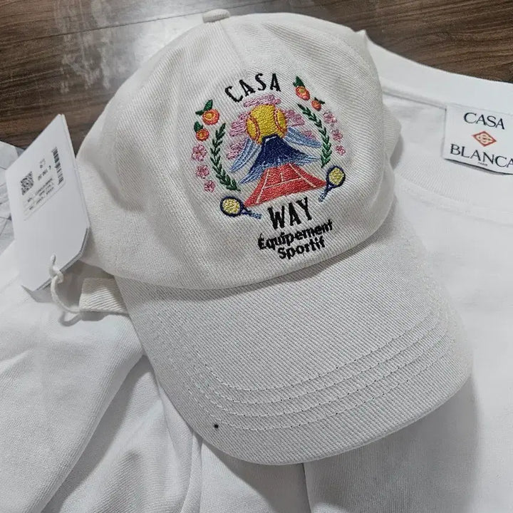 [SOLD OUT] 새상품 카사블랑카 CASA WAY 볼캡 화이트