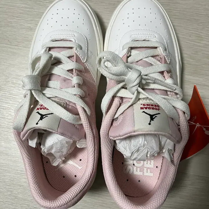 [BUNJANG] Nike Women Jordan ES (White Pink) Sneakers / * 나이키 우먼 조던시리즈 ES(화이트 핑크/ 230)