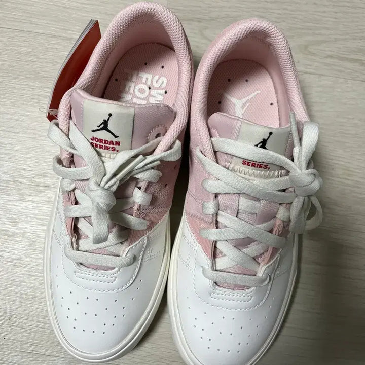 [BUNJANG] Nike Women Jordan ES (White Pink) Sneakers / * 나이키 우먼 조던시리즈 ES(화이트 핑크/ 230)